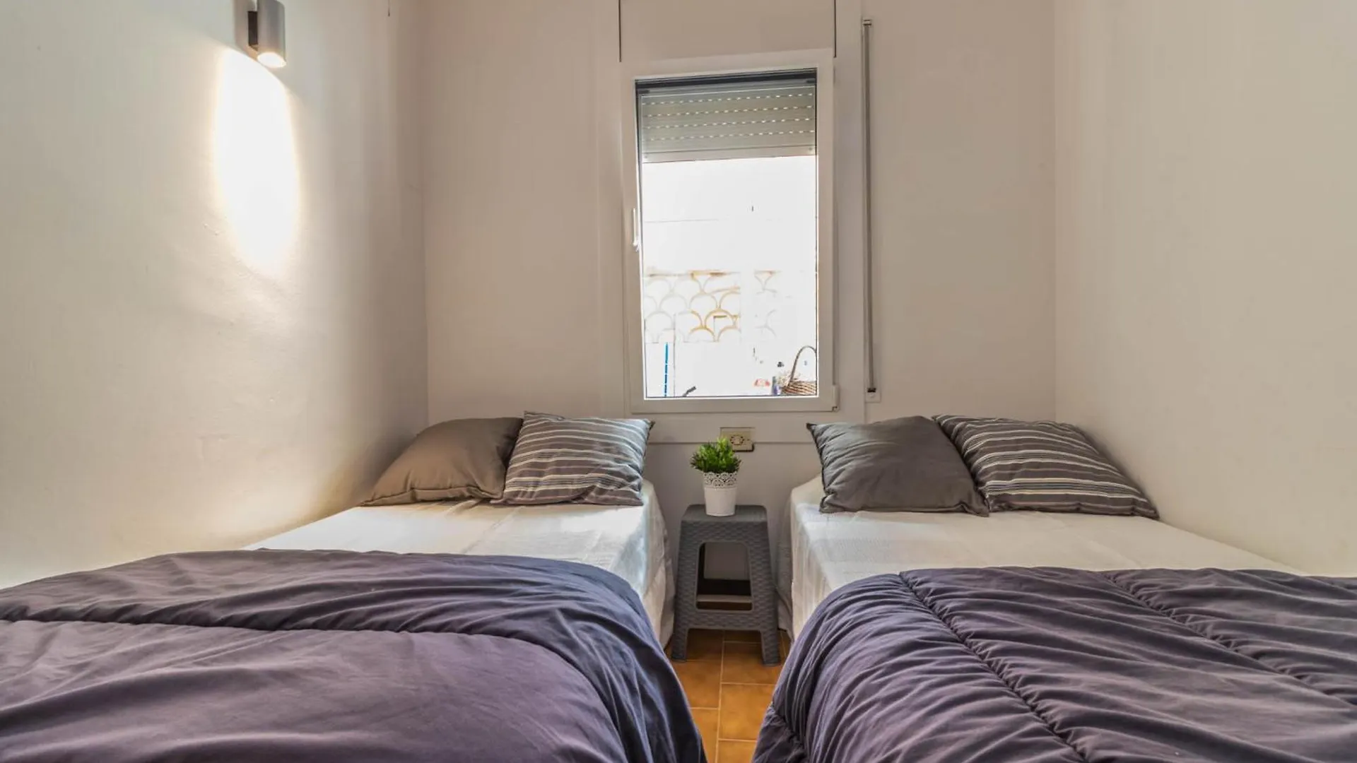 135-Apartamento En Empuriabrava Cerca Del Mar- Empurialola 0*,  Spain