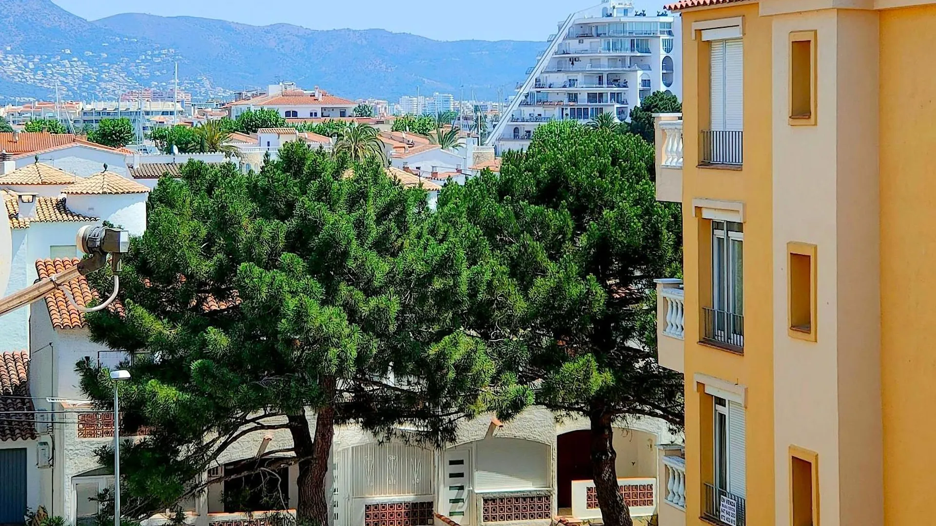 135-Apartamento En Empuriabrava Cerca Del Mar- Empurialola