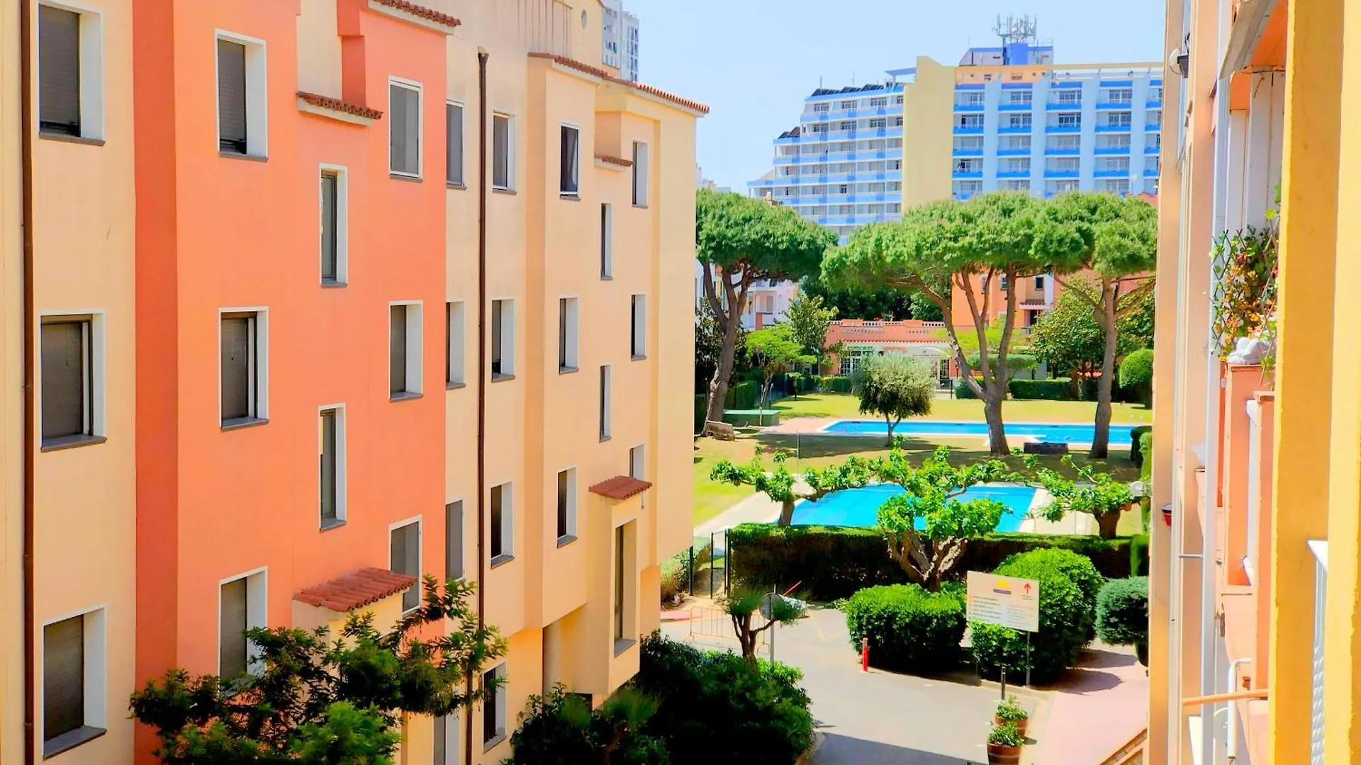 135-Apartamento En Empuriabrava Cerca Del Mar- Empurialola